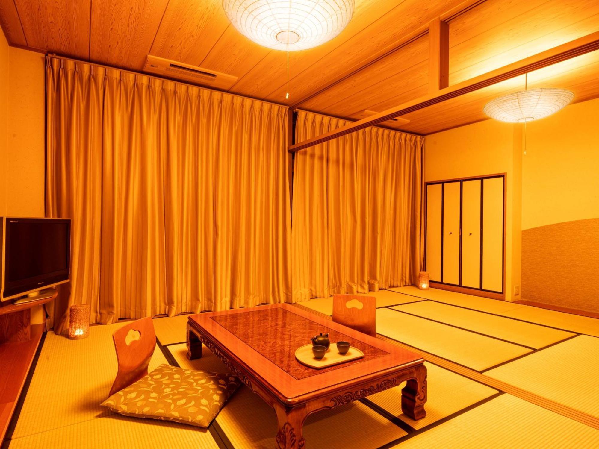 โรงแรม Ooedo Onsen Monogatari Premium Fugetsu