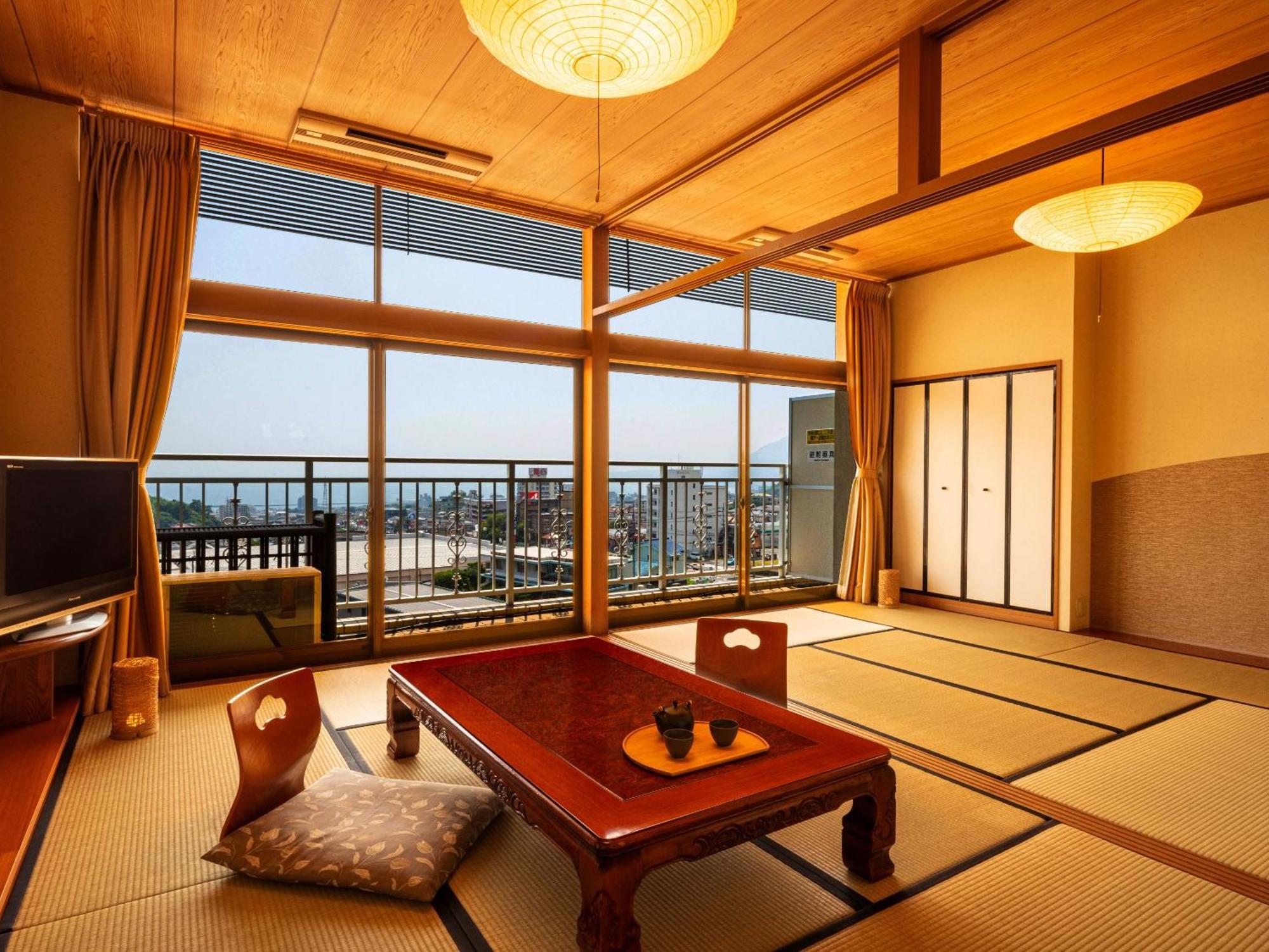 Ooedo Onsen Monogatari Premium Fugetsu 酒店